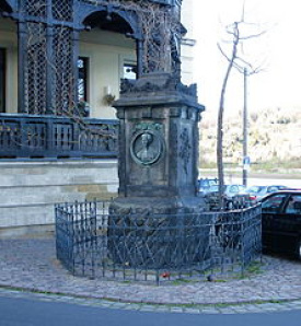 Gedenkstein Caroline Neuber in Dresden-Laubegast / Foto: Dieter Hahn